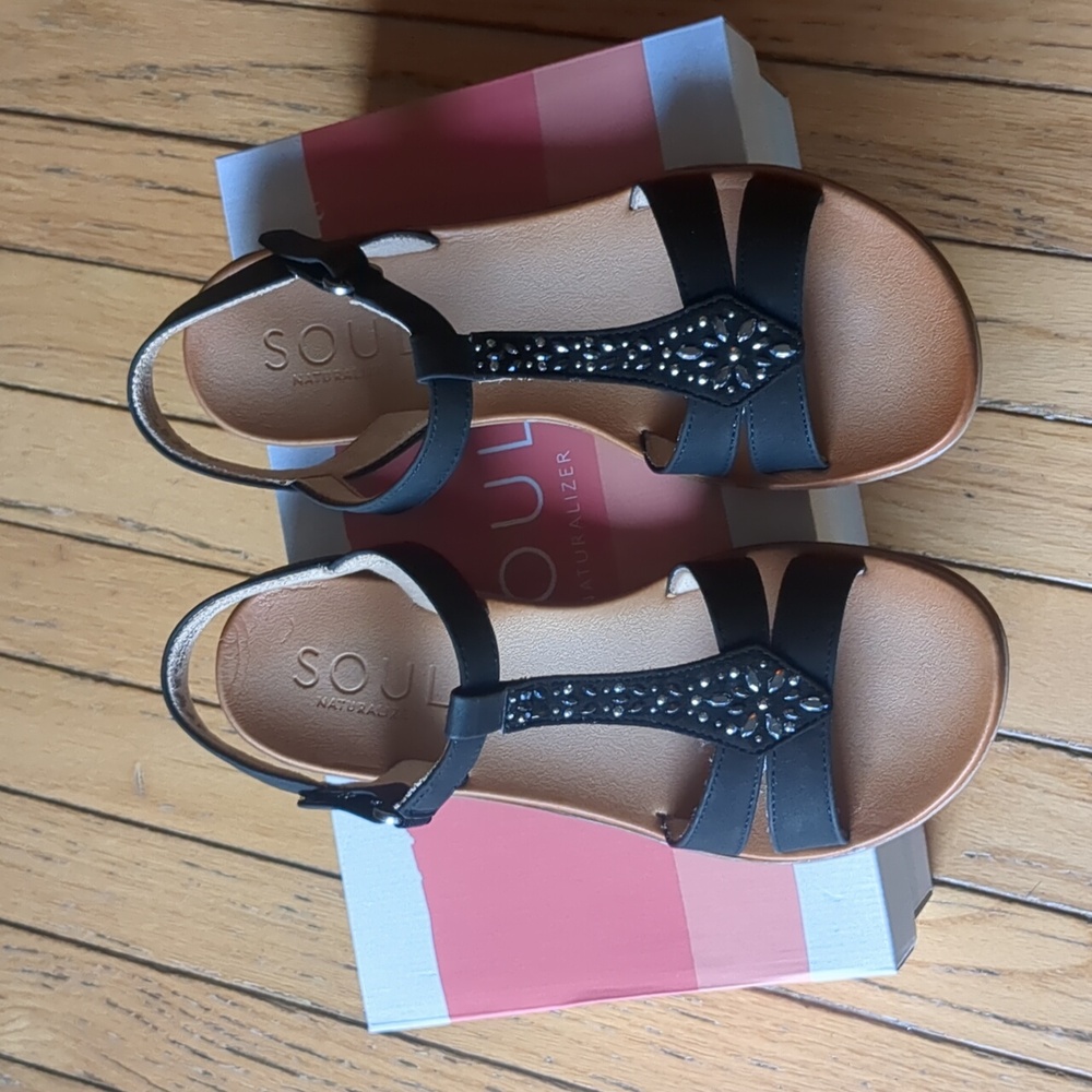 SOUL Naturalizer Summer Sandal, 9